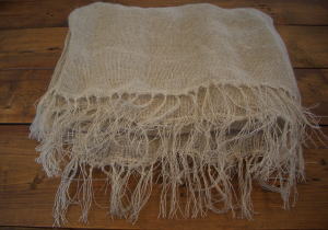 linen-shawl